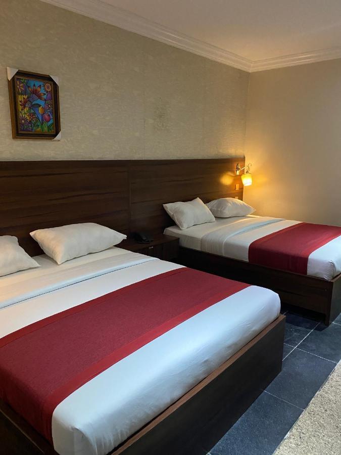 Posh Hotel And Suites Victoria Island Lagos Esterno foto