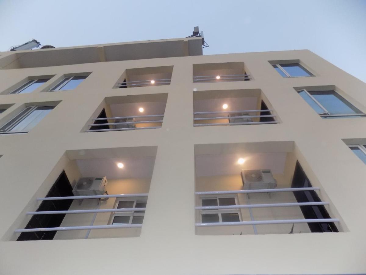 Posh Hotel And Suites Victoria Island Lagos Esterno foto