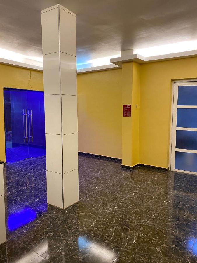 Posh Hotel And Suites Victoria Island Lagos Esterno foto